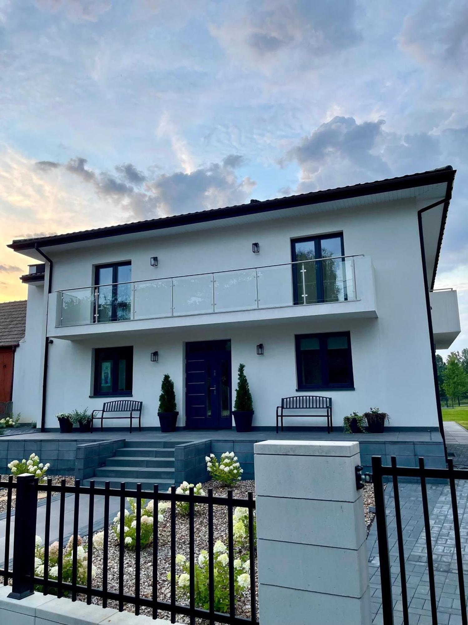 Rezydencja Lesniow Zarki Exterior foto