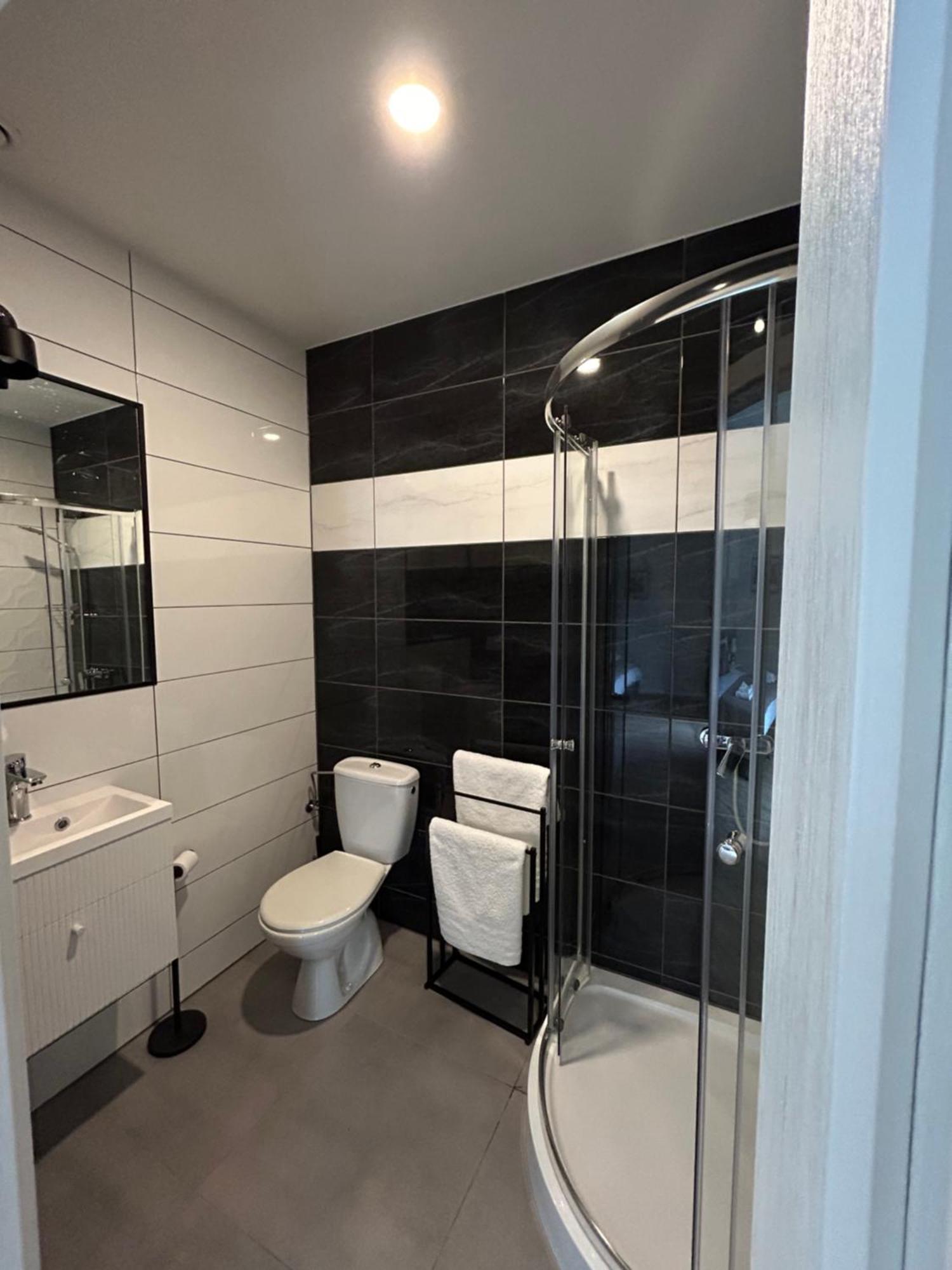 Rezydencja Lesniow Zarki Exterior foto
